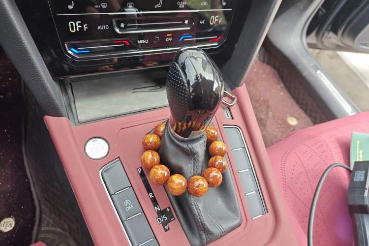Used Volkswagen Magotan 2020 330TSI DSG Luxury Edition Gear Lever