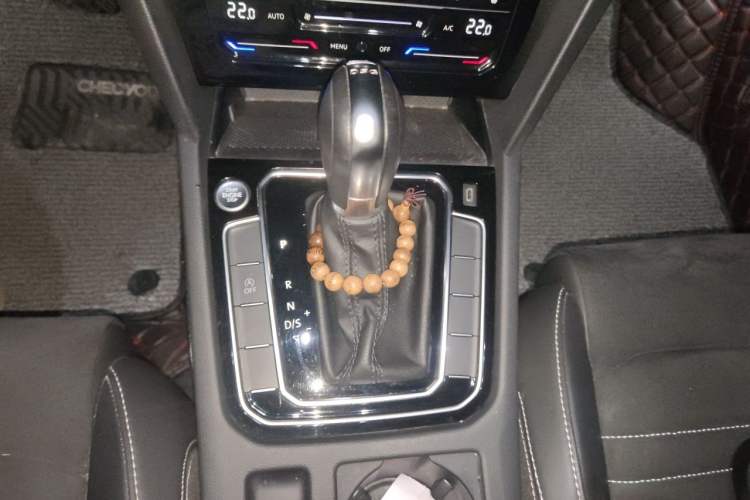 Used Volkswagen Magotan 2020 330TSI DSG Luxury Edition Gear Lever