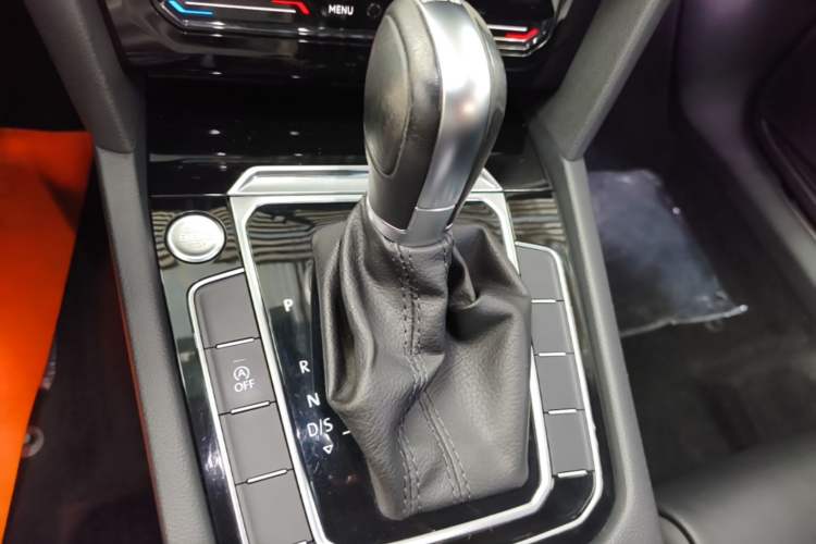 Used Volkswagen Magotan 2020 330TSI DSG Leading Model Gear Lever