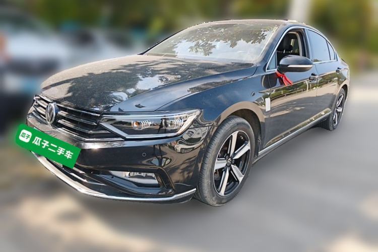Used Volkswagen Magotan 2020 330TSI DSG Leading Model Guazi used car, China used car export, Used car for sale, Used  cars, Cheapest cars for sale