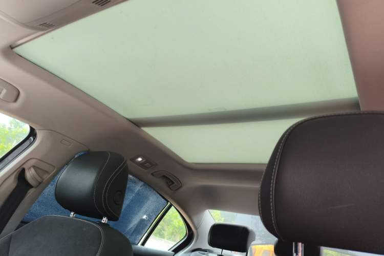 Used Volkswagen Magotan 2020 280TSI DSG Comfort Edition Headliner