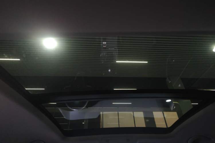 Used Volkswagen Magotan 2020 330TSI DSG Leading Model Headliner