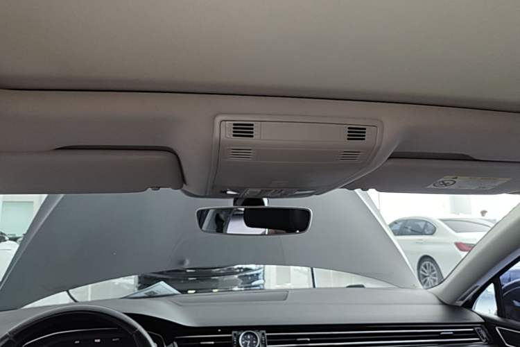 Used Volkswagen Magotan 2020 330TSI DSG Leading Model Headliner