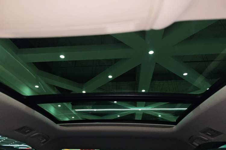 Used Volkswagen Magotan 2020 330TSI DSG Luxury Edition Headliner