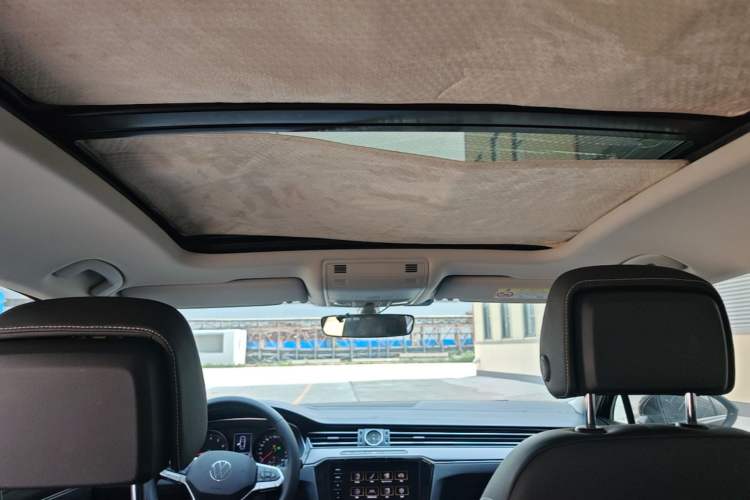 Used Volkswagen Magotan 2020 330TSI DSG Leading Model Headliner