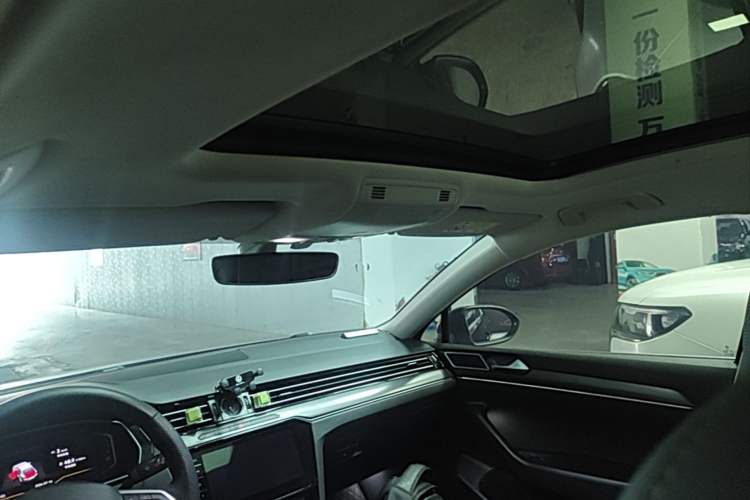 Used Volkswagen Magotan 2020 330TSI DSG Luxury Edition Headliner