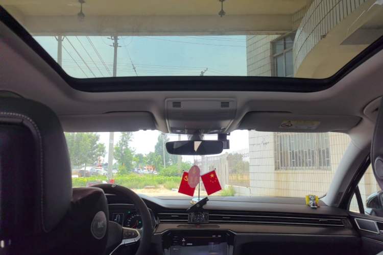 Used Volkswagen Magotan 2020 330TSI DSG Leading Model Headliner