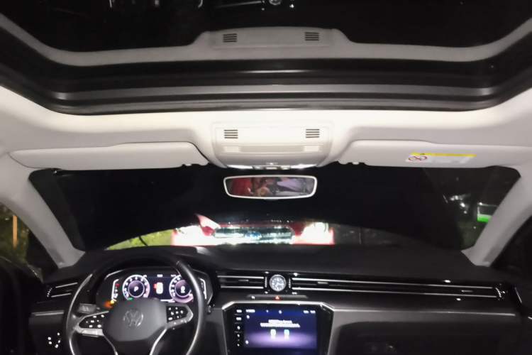 Used Volkswagen Magotan 2020 330TSI DSG Luxury Edition Headliner