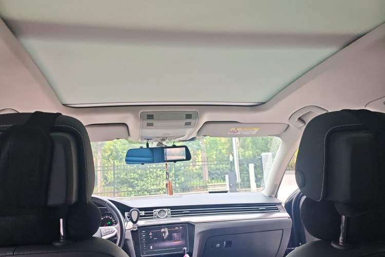 Used Volkswagen Magotan 2020 330TSI DSG Leading Model Headliner