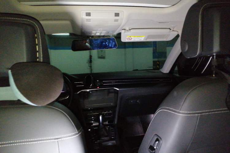 Used Volkswagen Magotan 2020 330TSI DSG Leading Model Headliner