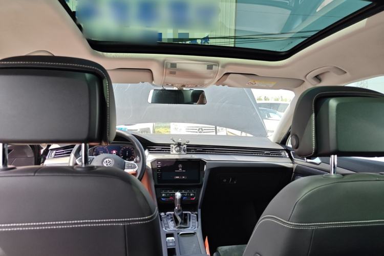 Used Volkswagen Magotan 2020 330TSI DSG Luxury Edition Headliner