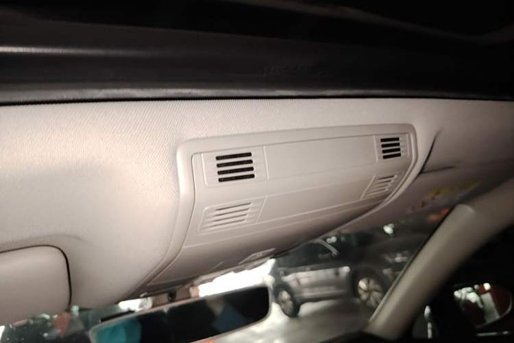 Used Volkswagen Magotan 2020 330TSI DSG Leading Model Headliner