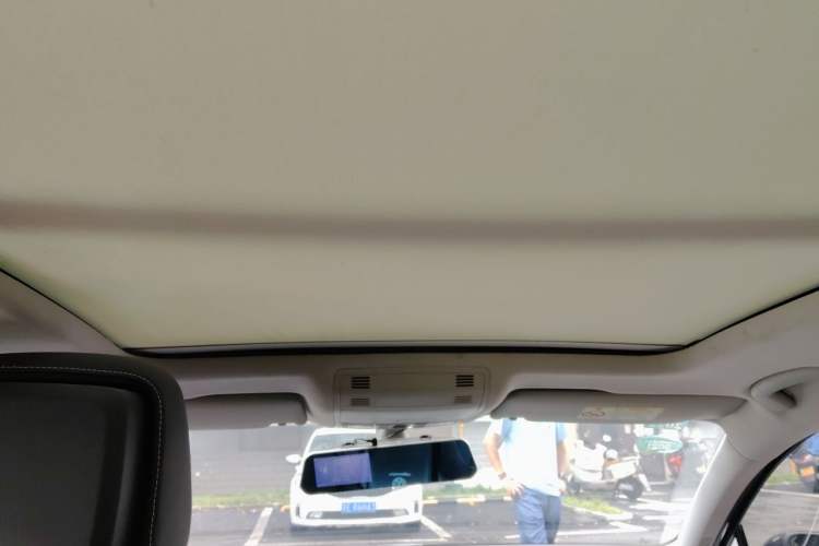 Used Volkswagen Magotan 2020 330TSI DSG Leading Model Headliner