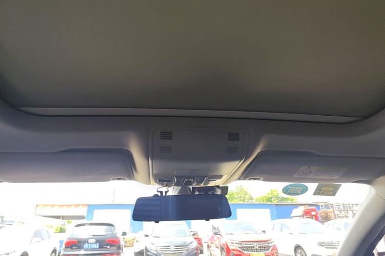 Used Volkswagen Magotan 2020 330TSI DSG Leading Model Headliner