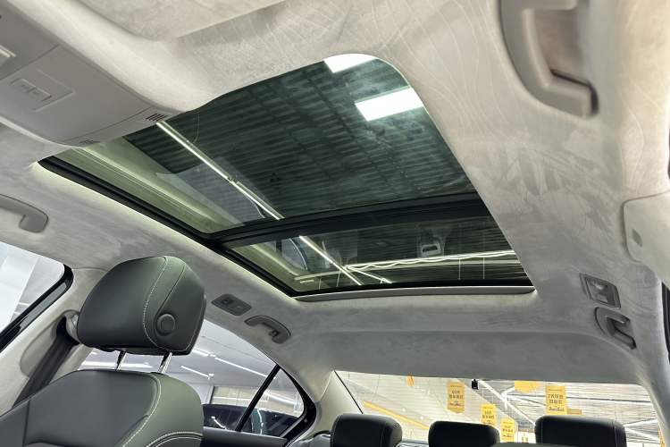 Used Volkswagen Magotan 2020 330TSI DSG Luxury Edition Headliner
