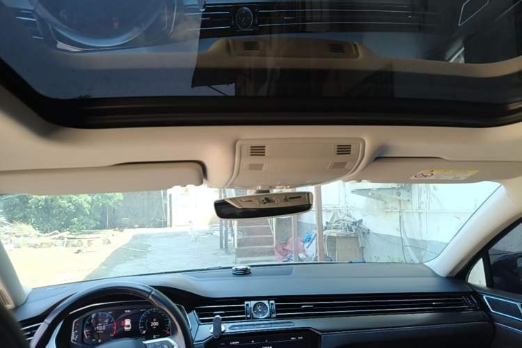 Used Volkswagen Magotan 2020 330TSI DSG Luxury Edition Headliner