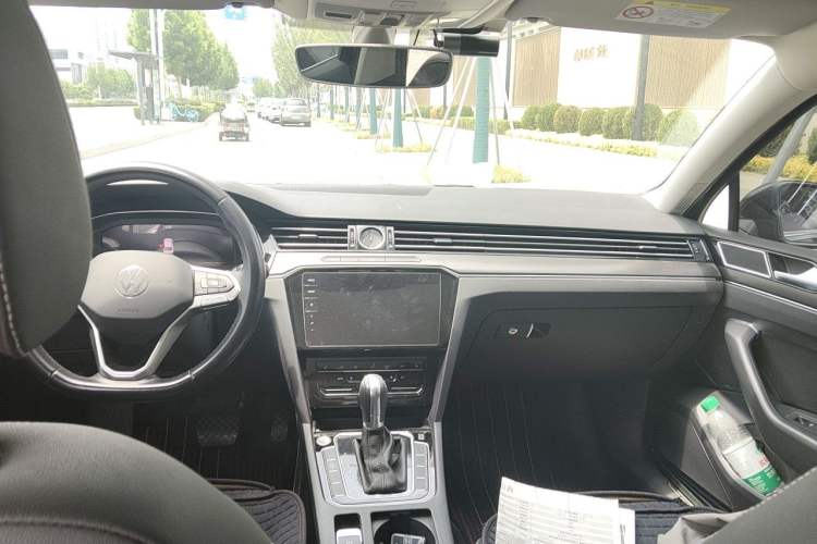 Used Volkswagen Magotan 2020 330TSI DSG Luxury Edition Headliner