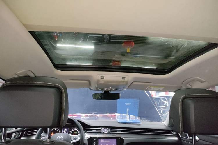 Used Volkswagen Magotan 2020 330TSI DSG Leading Model Headliner