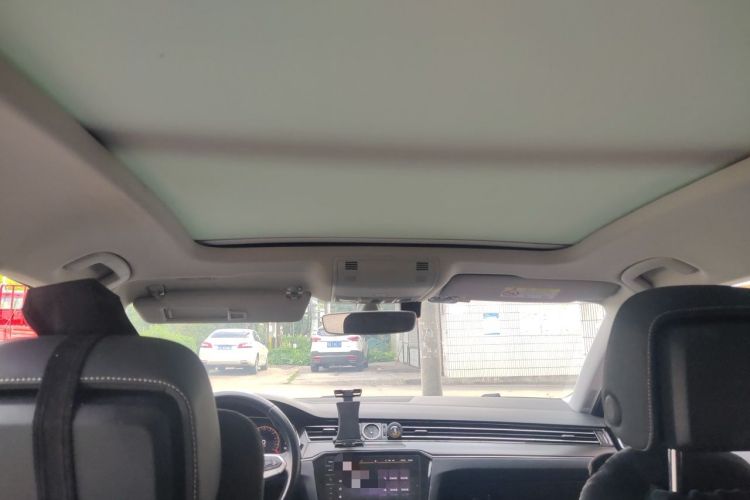 Used Volkswagen Magotan 2020 330TSI DSG Luxury Edition Headliner