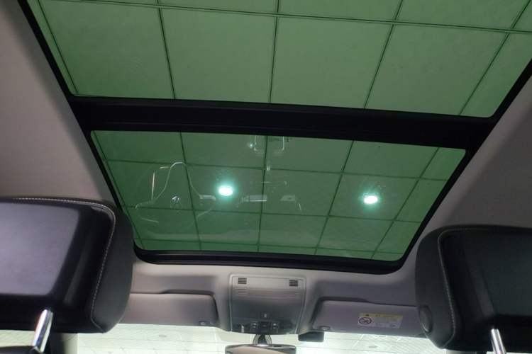 Used Volkswagen Magotan 2020 330TSI DSG Leading Model Headliner