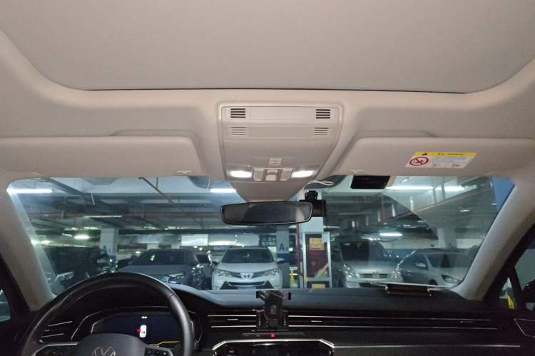Used Volkswagen Magotan 2020 380TSI DSG Luxury Version Headliner