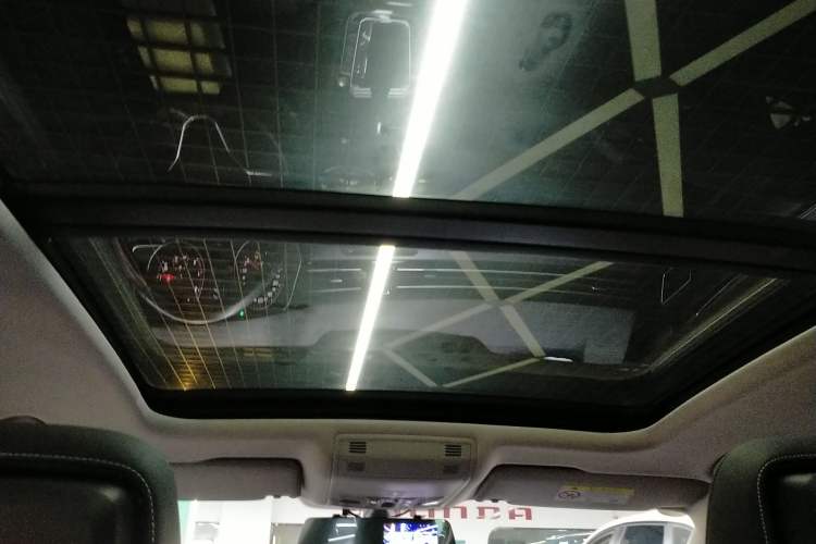 Used Volkswagen Magotan 2020 330TSI DSG Leading Model Headliner