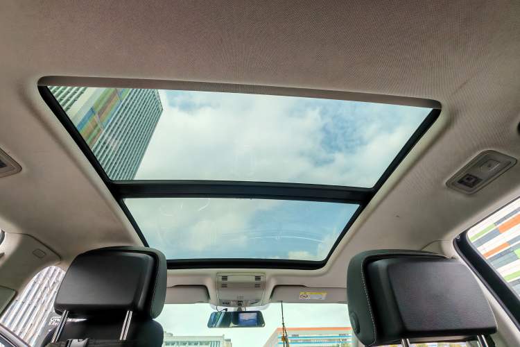Used Volkswagen Magotan 2020 330TSI DSG Leading Model Headliner