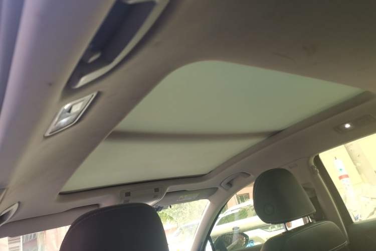 Used Volkswagen Magotan 2020 280TSI DSG Comfort Edition Headliner