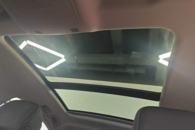 Used Volkswagen Magotan 2020 330TSI DSG Leading Model Headliner