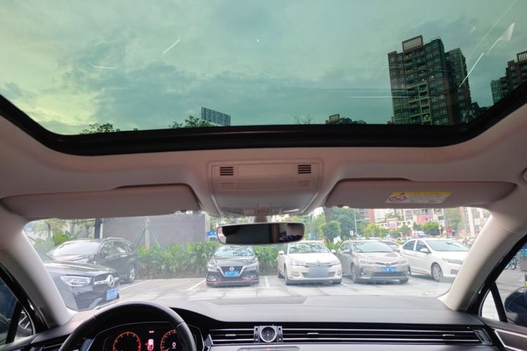Used Volkswagen Magotan 2020 330TSI DSG Luxury Edition Headliner