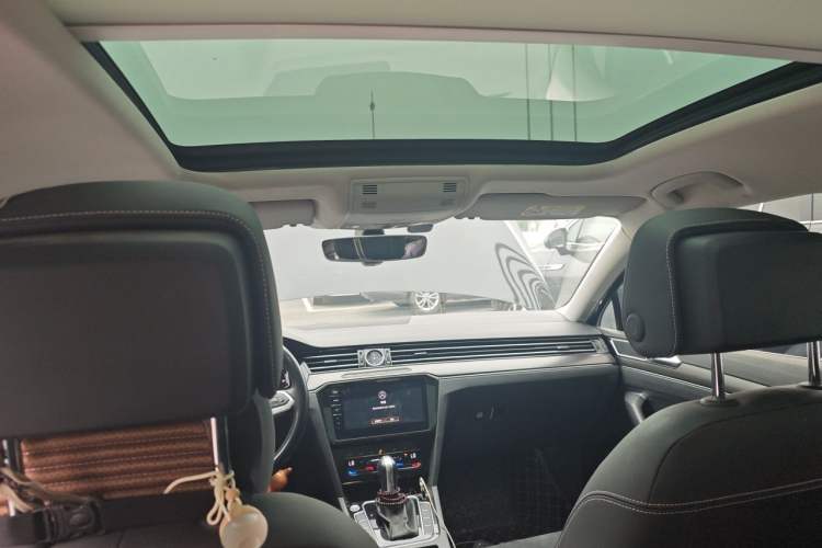 Used Volkswagen Magotan 2020 330TSI DSG Luxury Edition Headliner