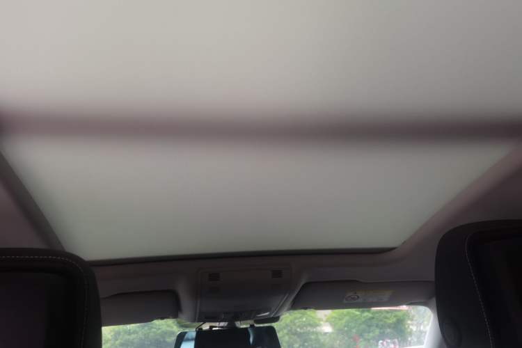 Used Volkswagen Magotan 2020 330TSI DSG Leading Model Headliner
