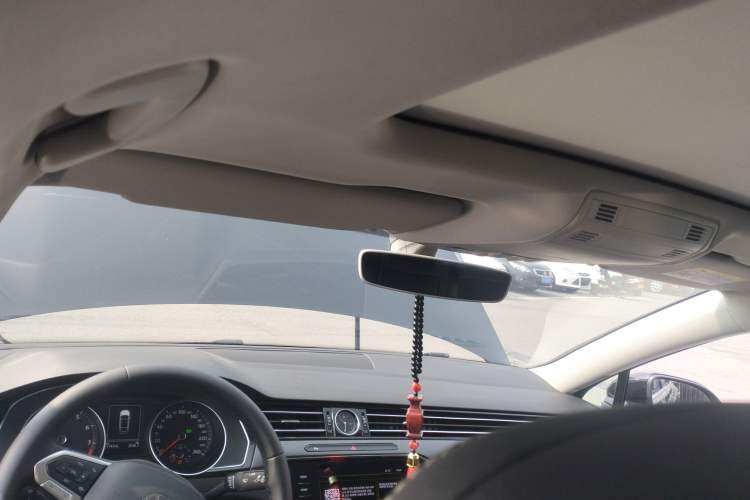 Used Volkswagen Magotan 2020 330TSI DSG Leading Model Headliner