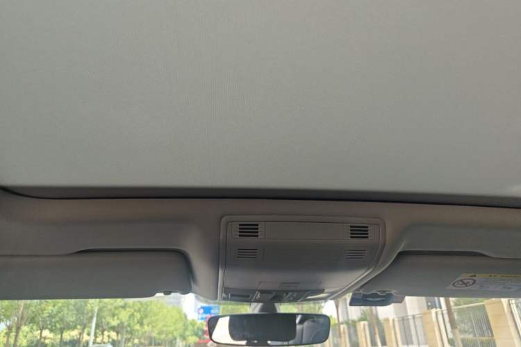 Used Volkswagen Magotan 2020 330TSI DSG Leading Model Headliner