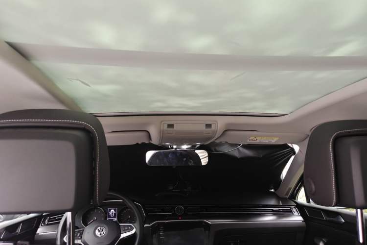 Used Volkswagen Magotan 2020 330TSI DSG Leading Model Headliner