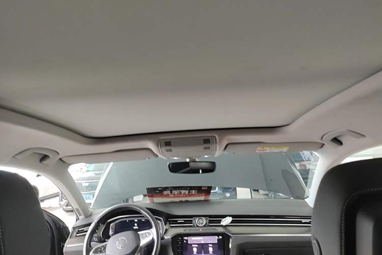 Used Volkswagen Magotan 2020 330TSI DSG Luxury Edition Headliner