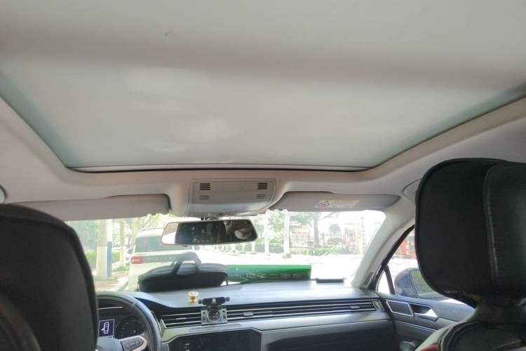 Used Volkswagen Magotan 2020 330TSI DSG Leading Model Headliner