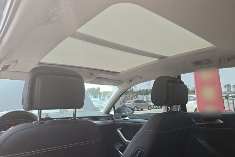 Used Volkswagen Magotan 2020 330TSI DSG Luxury Edition Headliner