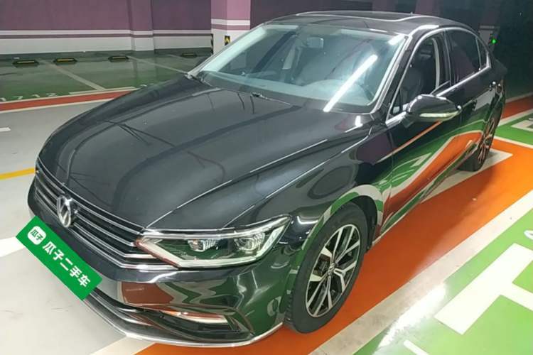 Used Volkswagen Magotan 2020 280TSI DSG Comfort Edition Guazi used car, China used car export, Used car for sale, Used  cars, Cheapest cars for sale