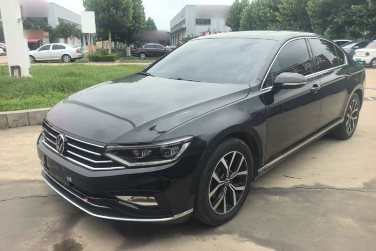 Used Volkswagen Magotan 2020 330TSI DSG Leading Model Guazi used car, China used car export, Used car for sale, Used Volkswagen cars, Cheapest cars for sale