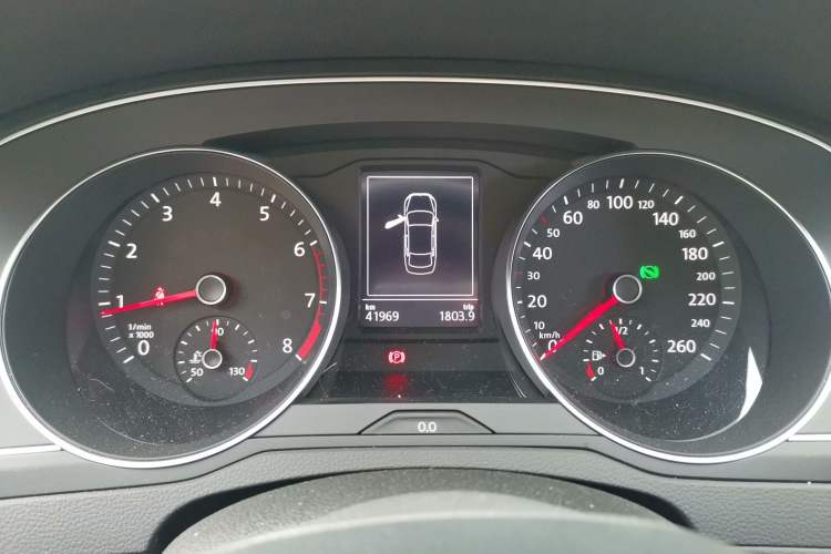 Used Volkswagen Magotan 2020 280TSI DSG Comfort Edition Instrument Cluster