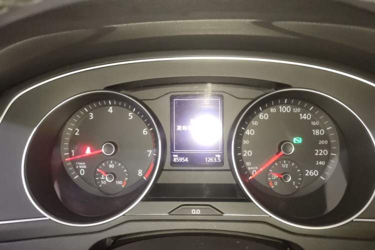 Used Volkswagen Magotan 2020 280TSI DSG Comfort Edition Instrument Cluster