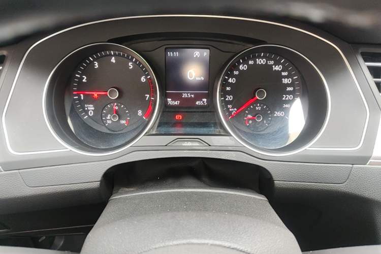 Used Volkswagen Magotan 2020 280TSI DSG Comfort Edition Instrument Cluster