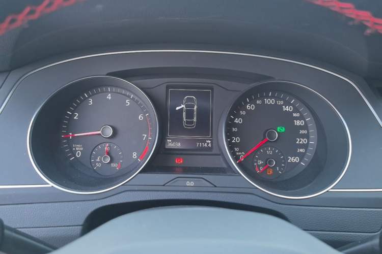 Used Volkswagen Magotan 2020 280TSI DSG Comfort Edition Instrument Cluster