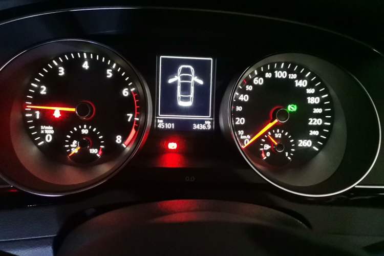 Used Volkswagen Magotan 2020 330TSI DSG Leading Model Instrument Cluster