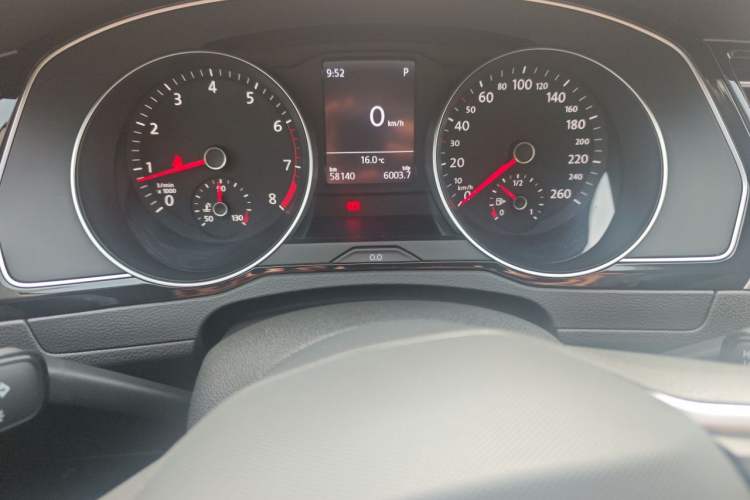 Used Volkswagen Magotan 2020 330TSI DSG Leading Model Instrument Cluster