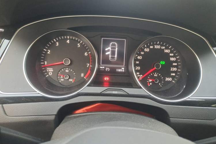 Used Volkswagen Magotan 2020 330TSI DSG Leading Model Instrument Cluster
