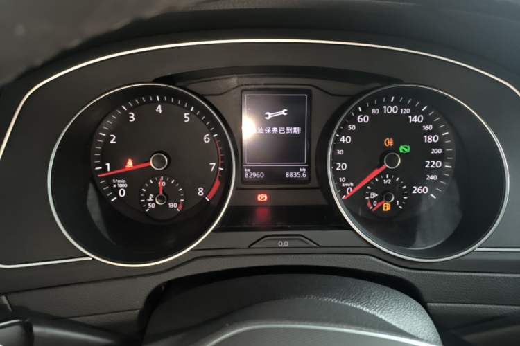 Used Volkswagen Magotan 2020 280TSI DSG Comfort Edition Instrument Cluster