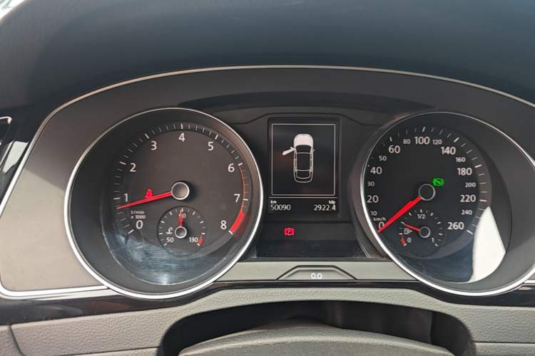 Used Volkswagen Magotan 2020 330TSI DSG Leading Model Instrument Cluster