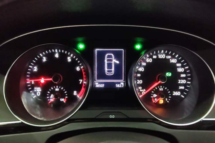 Used Volkswagen Magotan 2020 330TSI DSG Leading Model Instrument Cluster
